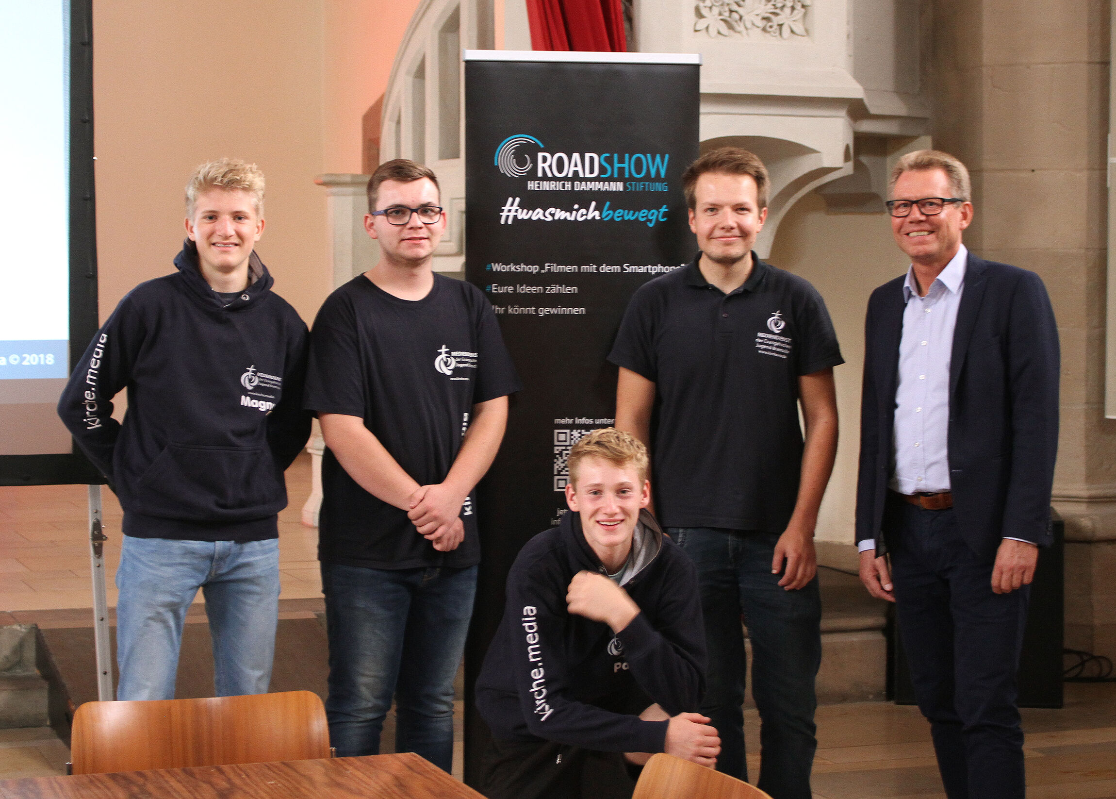 Magnus Hackmann, Lasse Nordemann, Paul Borgmann, Kai-Fabien Rolf um Thomas Schlichting beim ersten Workshop in Hannover